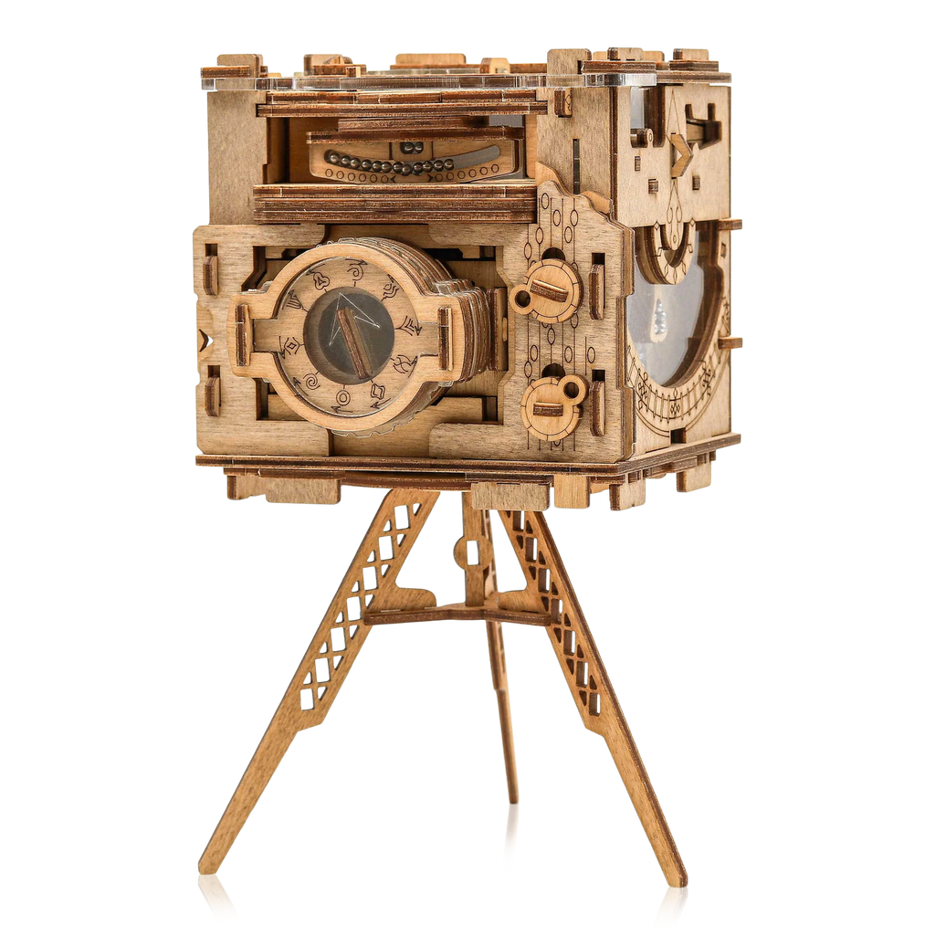 Cluebox 6: Sherlock's Camera