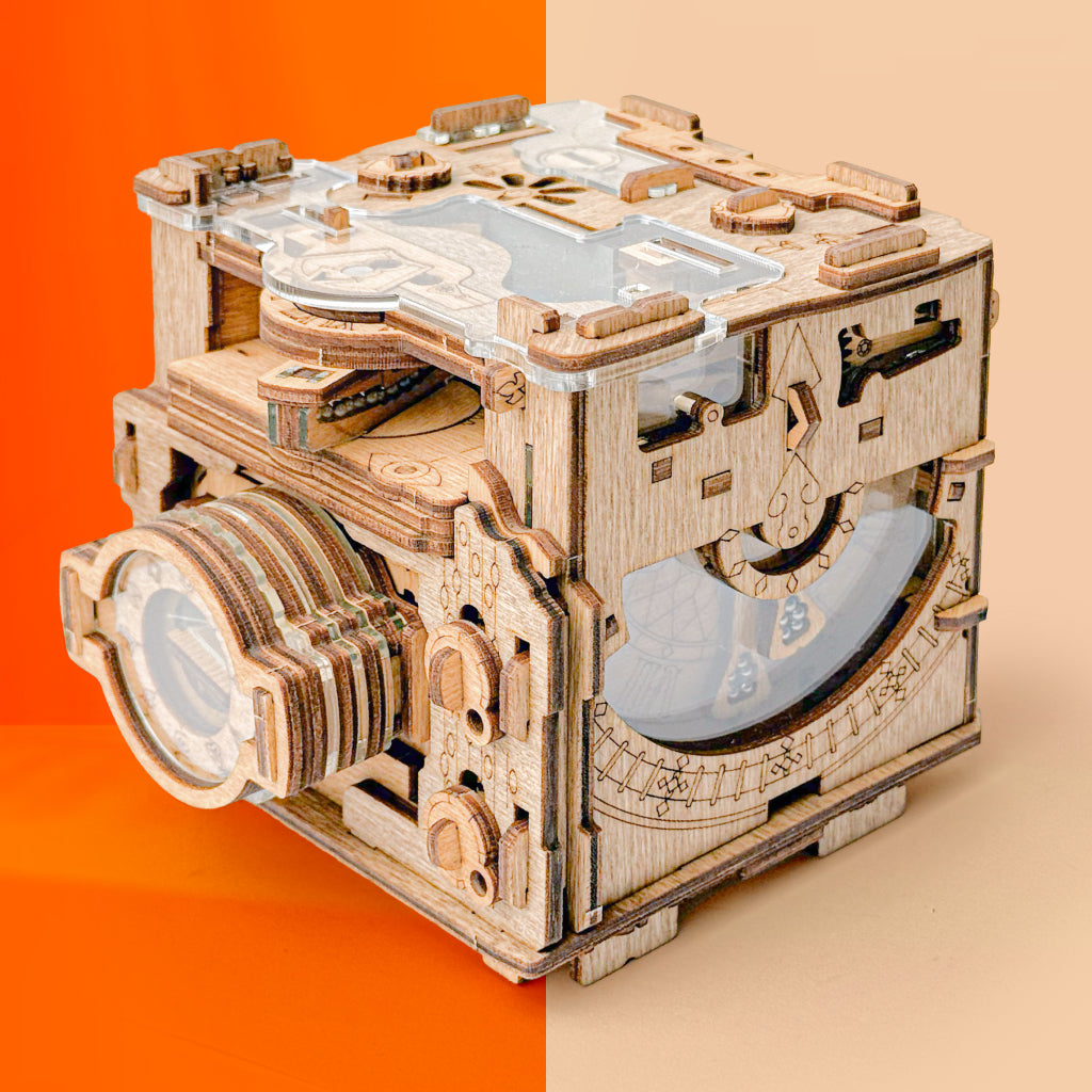 Cluebox 6: Sherlock's Camera
